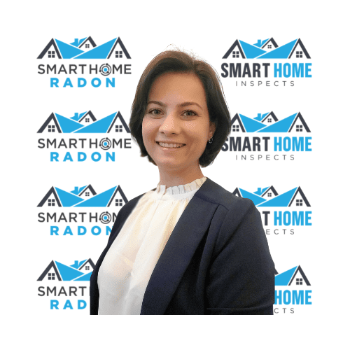 Daisy Rezende owner of Smart Home Inspects